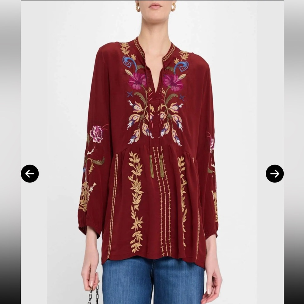 Johnny Was V-Neck Swing Steffania Embroidered Blouse Garnet Red Size Small NWT